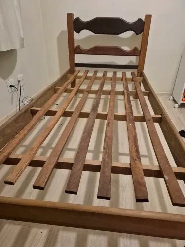 Cama madeira maciça sucupira