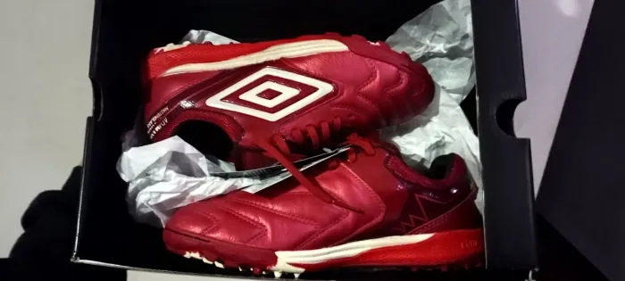 Chuteira Society umbro Master classe pro
