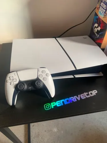 PRA VENDER LOGO PLAY 5 ZERADO 1T de memória ?