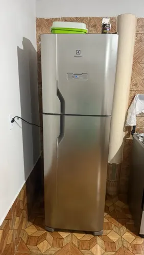 VENDE- SE GELADEIRA 400L