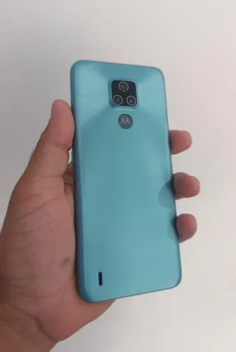 Moto E7