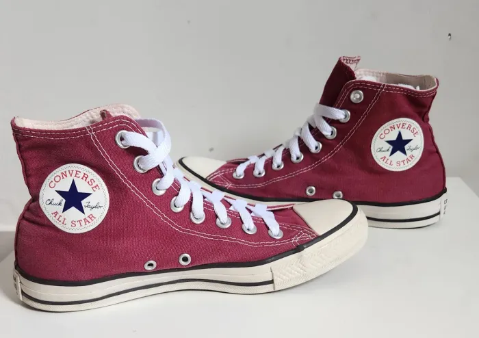 Tênis Converse All Star Chuck Taylor Vinho Cano Alto 38 - Clássico Original 