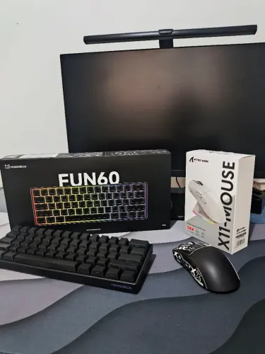Mouse e teclado magnético 