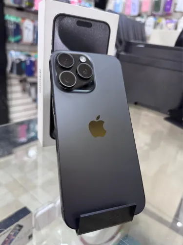 ?Vendo iphone 15 pro max