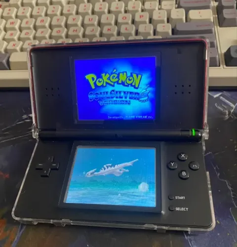 Nintendo DS Lite + R4 - (venda ou troca)