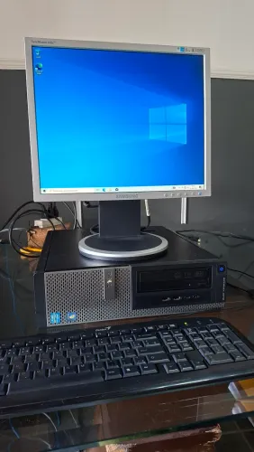 Pc completo. I3 monitor Samsung
