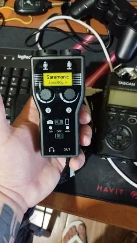 Interface de áudio Saramonic