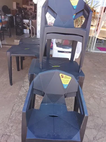 Jogo de mesa novo