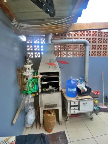 Sobrado para Venda em Porto Alegre, Passo das Pedras, 2 dormitórios, 1 banheiro, 1 vaga