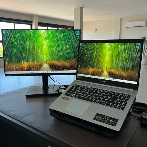 Notebook Aspire 5 + Monitor Odyssey 144hz
