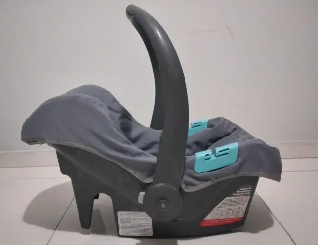 Bebê Conforto e Cadeirinha