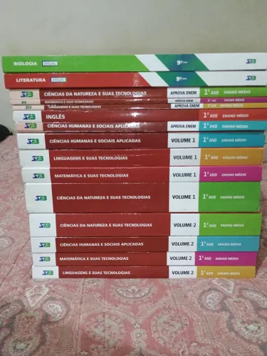 Material didático 1° ano do ensino médio - Sistema Farias Brito 