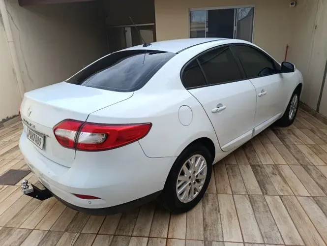 Renault Fluence Sed. Dyn. Plus 2.0 16V Flex Aut. 2017