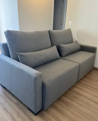Sofá retrátil 