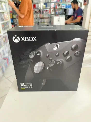 CONTROLE XBOX ONE ELITE SERIES 2 PRETO NA CAIXA SEMINOVO - SERIES X,S, ONE