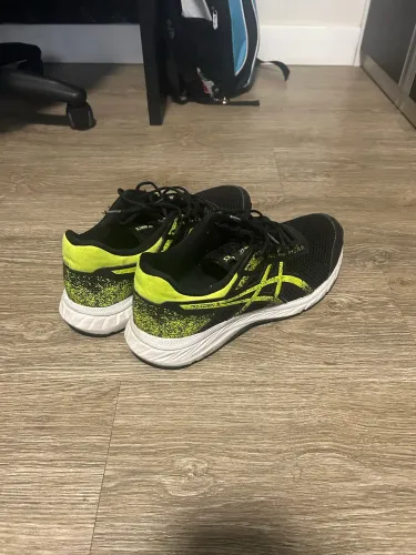 Tênis Asics Raiden 3