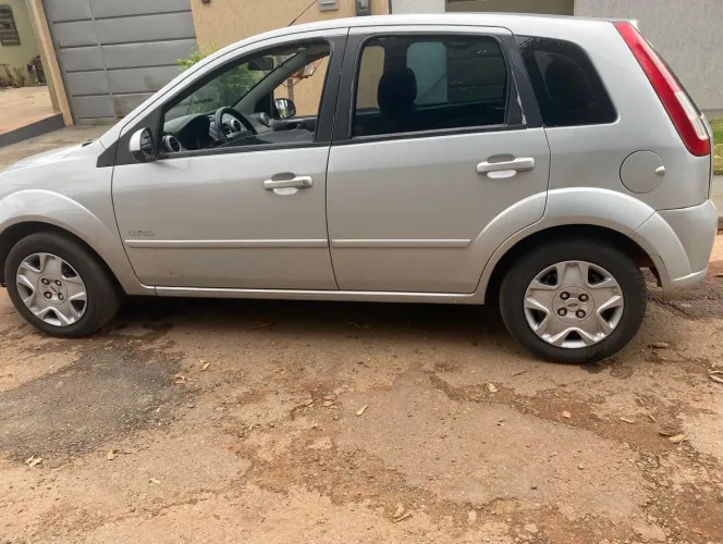 Ford Fiesta 1.0 8V Flex/class 1.0 8V Flex 5P 2009