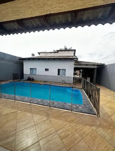 CASA À VENDA NO SATÉLITE R