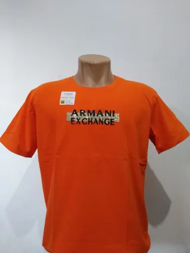 Vende-se camisetas masculinas novas,e estilosas, várias estampas, aceitamos cartão,..