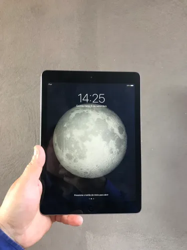 iPad Air 16
