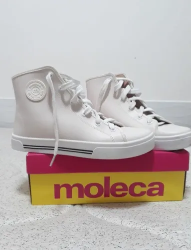 All Star Moleca