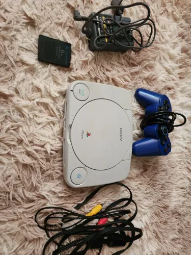 PS1 Slim desbloqueado no estado