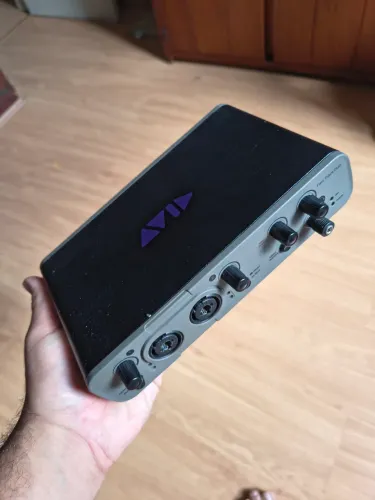 Gravador de áudio interface Avid Fast Track Duo