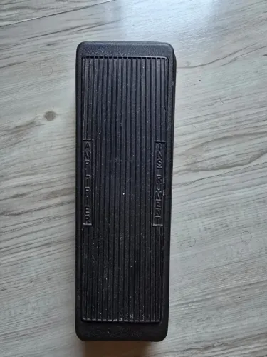 pedal cry baby DUNLOP