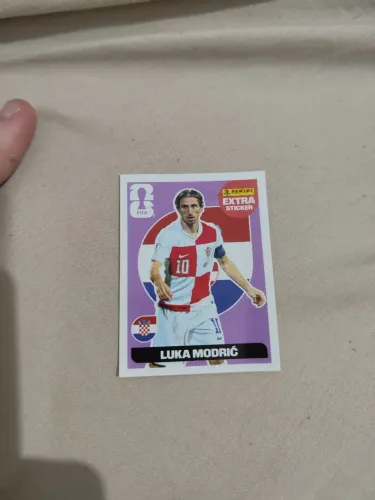 Figurinha copa do mundo legend Luka Modric lilás roxa