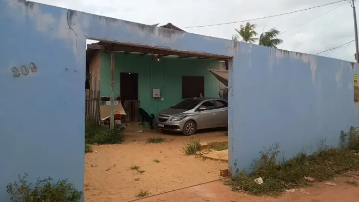Vendo casa área verde 