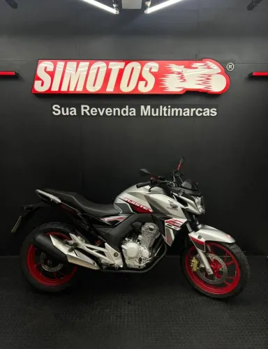 CB 250F TWISTER CBS PRATA 2021/2021