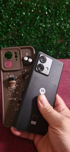 Celular MOTO 40neo
