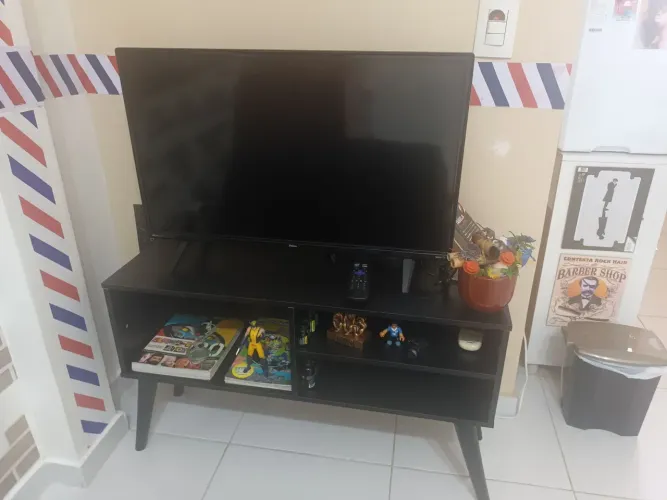 Vendo TV semi nova 32 polegadas philco