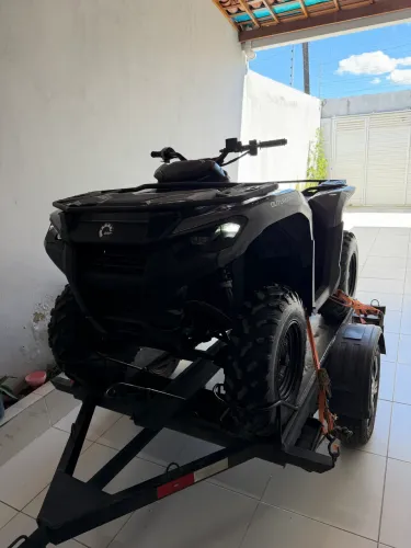 Quadriciclo Outlander 650 4x4 Extra Hd5