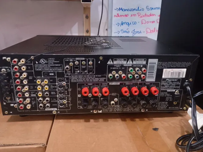 home theater Pioneer 7.1 com 5 caixa e 1 subwoofecom controle remoto.r