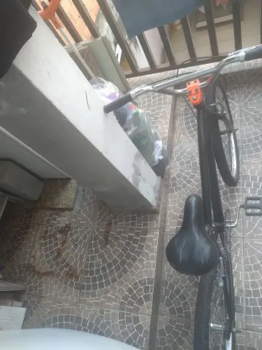 Vende- se bike, está em ótimo estado, estou vendendo por conta que não uso mais,