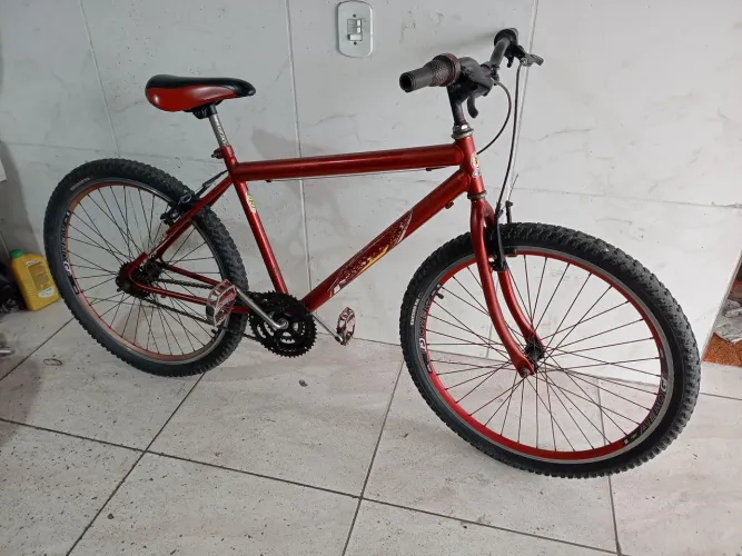 Vendo bicicleta aro 26...