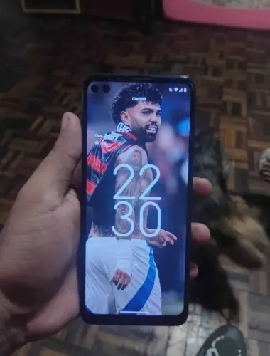 MOTO G100