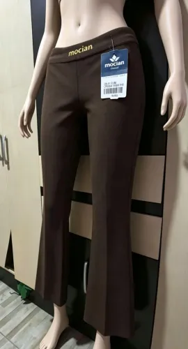 Calça flare camurça pouer mocian