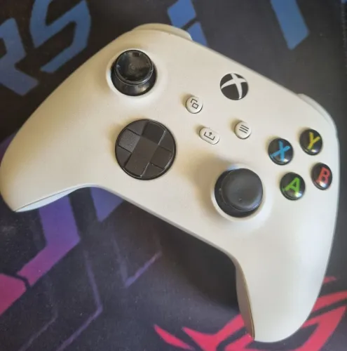 Controle xbox series (defeito LB e RB)