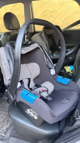 Bebê conforto burigotto