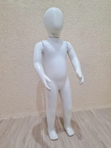 MANEQUIM SEMI NOVO - INFANTIL