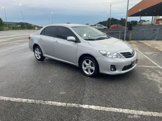 Toyota Corolla XEI 2.0 Flex 16V Aut. 2012