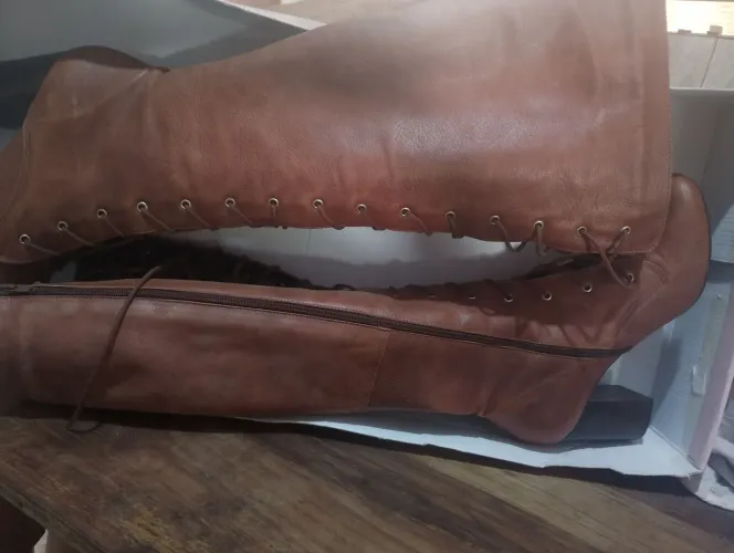 Bota Média Over Couro Malboro Pinhão