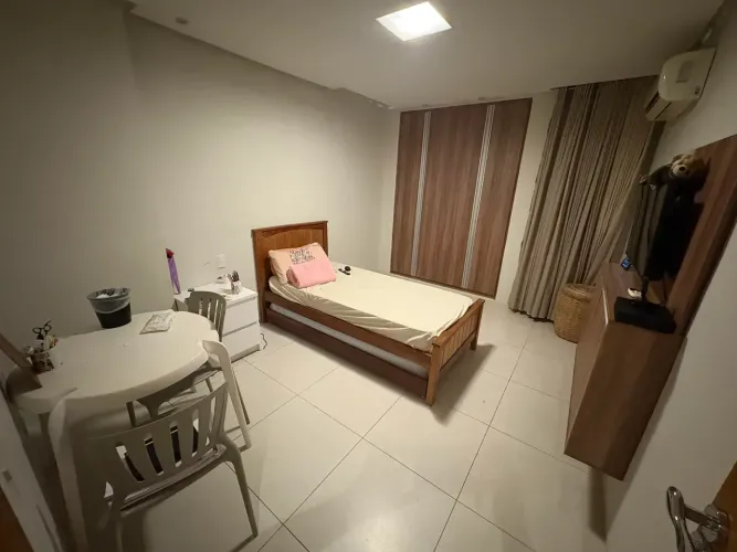 Imóvel para venda tem 169 metros quadrados com 4 quartos em Espinheiro - Recife - PE