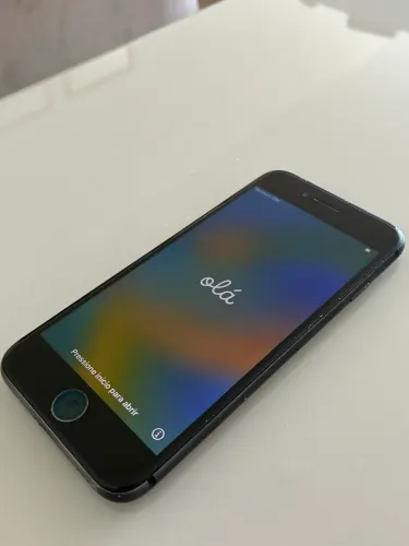 iPhone 8 usado e funcionando 