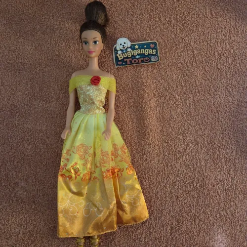 Disney Boneca/ Bonecos 50 reais cada