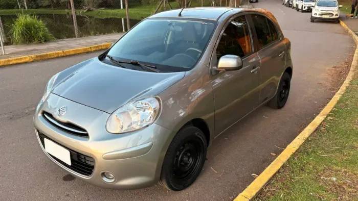 Nissan March S 1.6 16V Flex Fuel 5P 2014