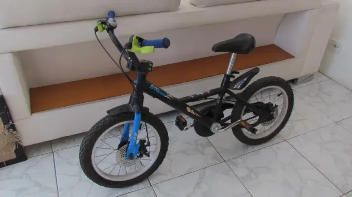 Bicicleta Infantil Aro 16 500 Btwin Preta
