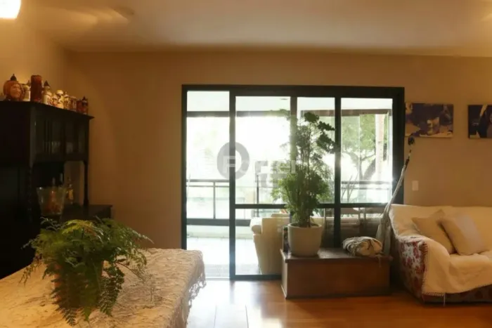 Apartamento à venda Rua Doutor Miranda de Azevedo, Vila Anglo Brasileira - São Paulo